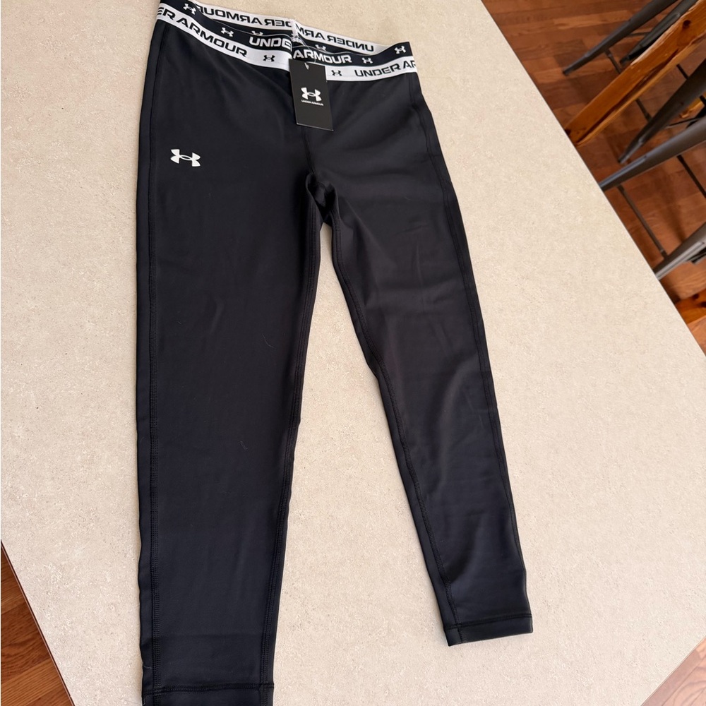 Under Armour Black Kids Compression cropped leggings